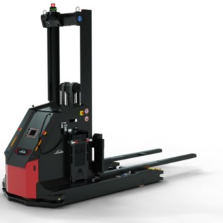 O I-MATIC AS da Linde MH é um stacker com braços de suporte automatizado.
