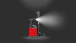 Um empilhador retrátil da Linde MH equipado com faróis de trabalho de LED da Linde. Um empilhador retrátil da Linde MH equipado com faróis de trabalho de LED da Linde.