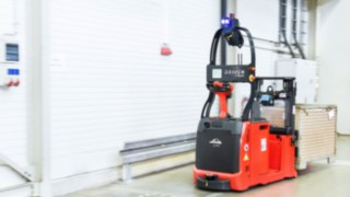 O L-MATIC AC da Linde Material Handling na Joma-Polytech GmbH