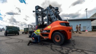 Empilhador de aluguer da Linde Material Handling na Austrália Empilhador de aluguer da Linde Material Handling na Austrália