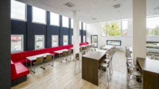 Vista do interior do novo edifício da Linde