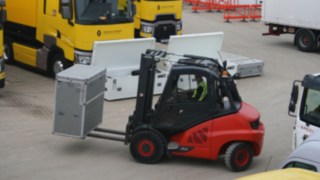 Empilhador com motor de combustão interna Linde MH, Renault Fórmula 1