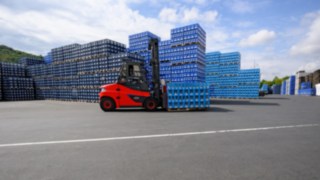 O Linde E80 em operação na Gerolsteiner O Linde E80 em operação na Gerolsteiner