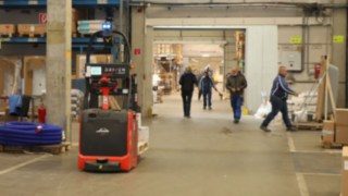 Vídeo sobre a utilização de stackers L-MATIC na HOLTER