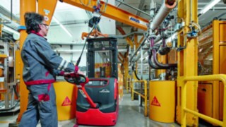 Stacker em utilização na Sika Deutschland GmbH