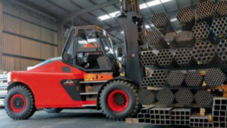 A fixação para tubos em operação.