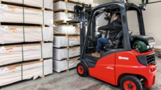 Empilhadeira Seminova